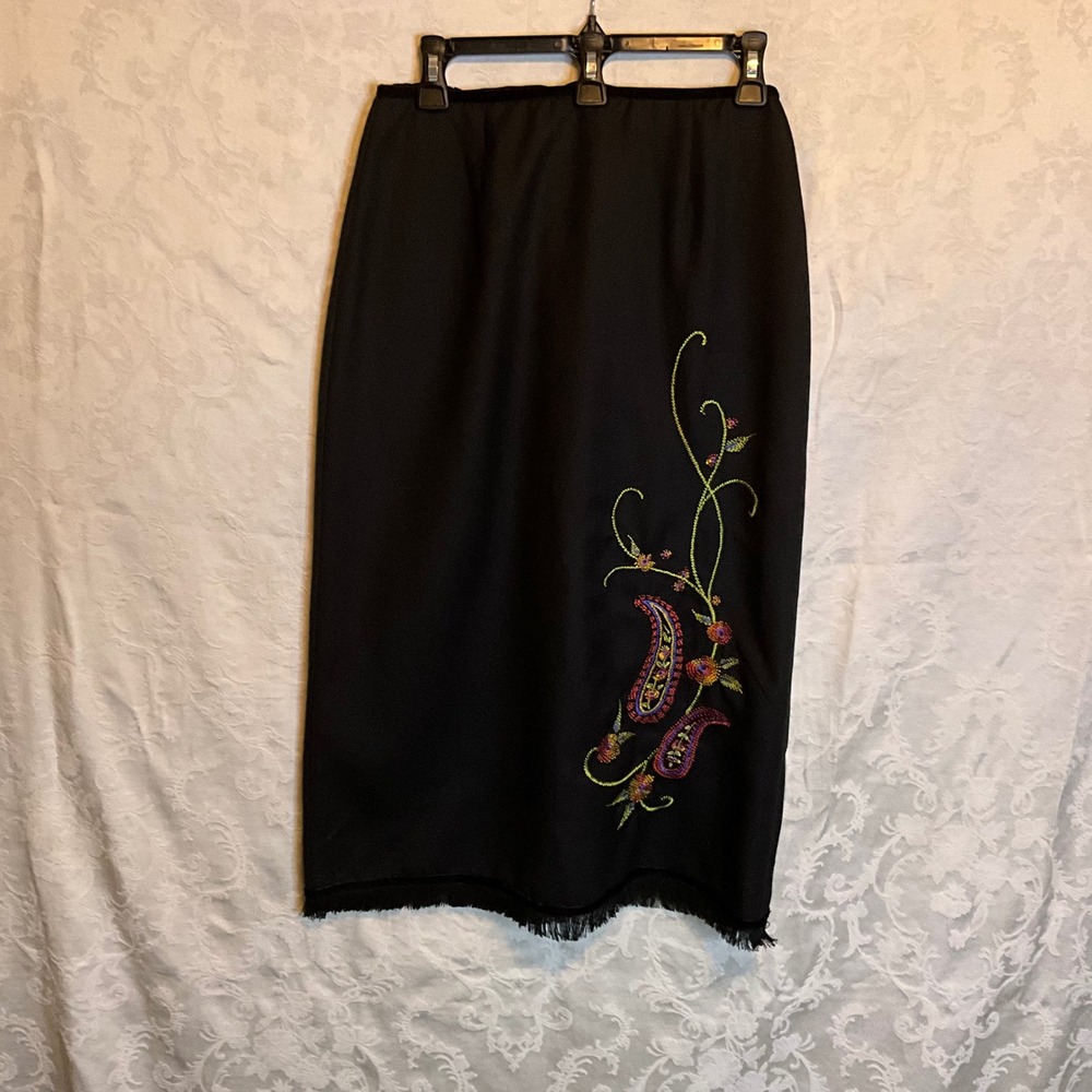 Requirements Petite Black Embroidered Paisley Skirt Fringed‎ Hem Size 10P